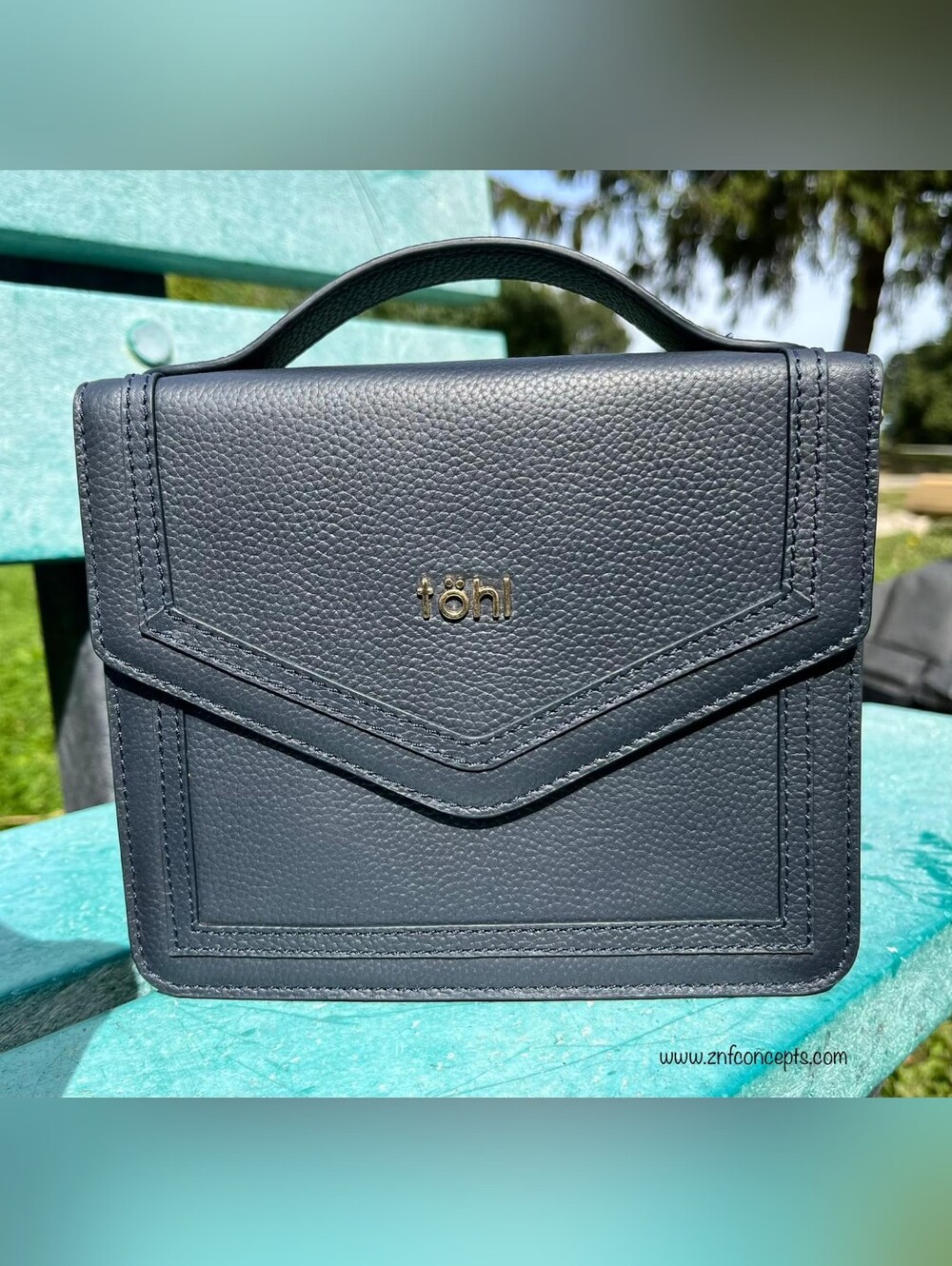 Leather Crossbody Bag, Envelope Style. - Picture 11 of 14